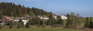Village du Séchey, massif du Jura. Suisse